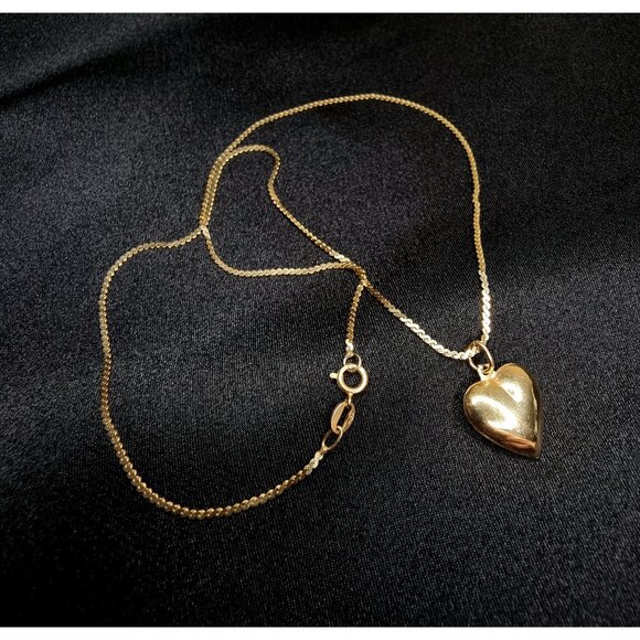 14K Solid Gold Heart Pendant Necklace With Delicate Chain For Women - Picture 6 of 7